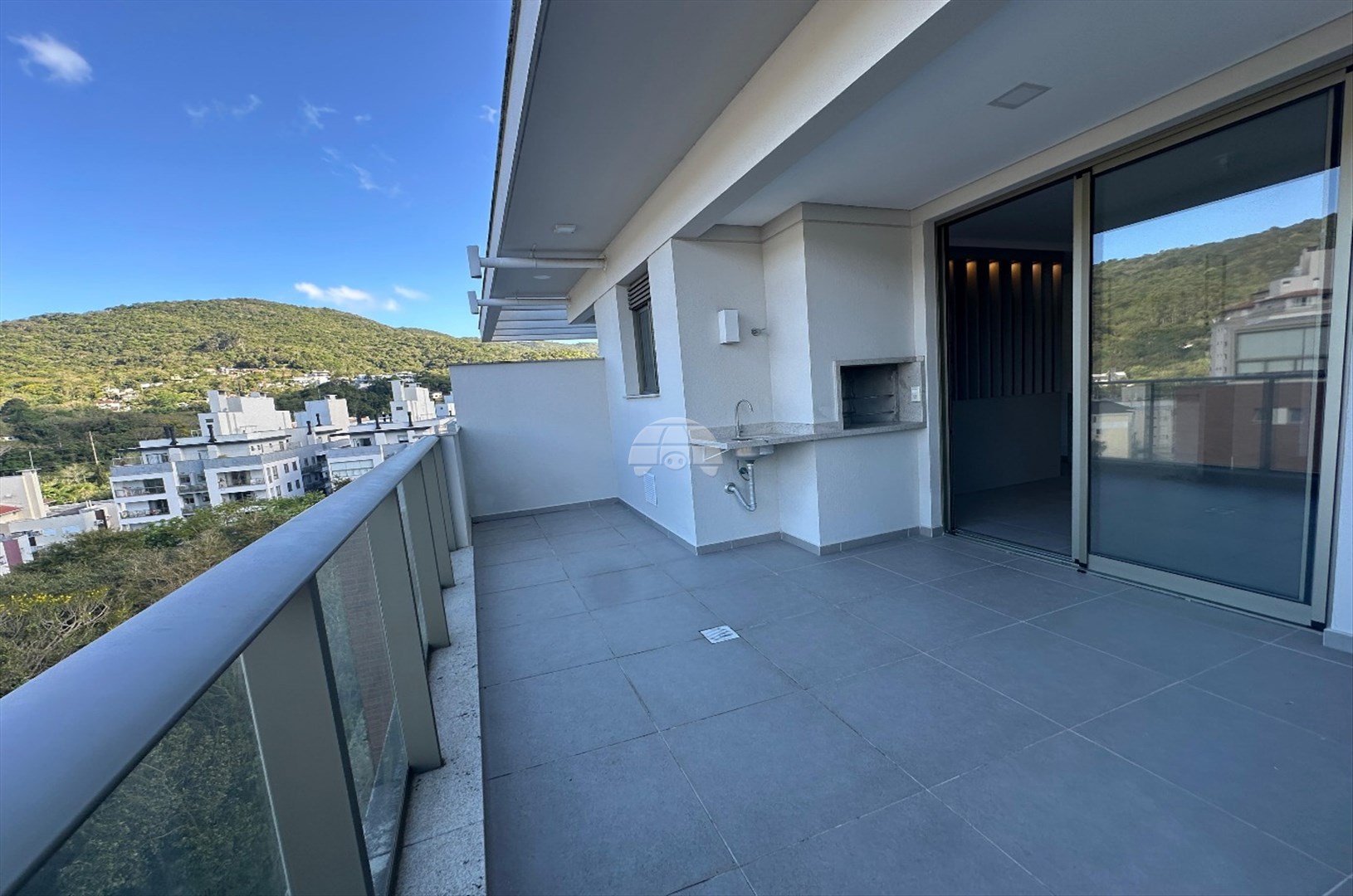Cobertura Residencial para Venda no Bairro Córrego Grande ref. 229261 (4 / 10)