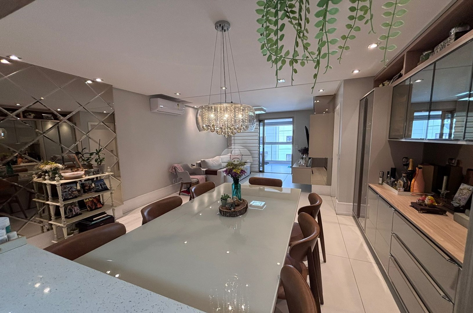 Apartamento Residencial para Venda no Bairro Córrego Grande ref. 229263 (2 / 4)