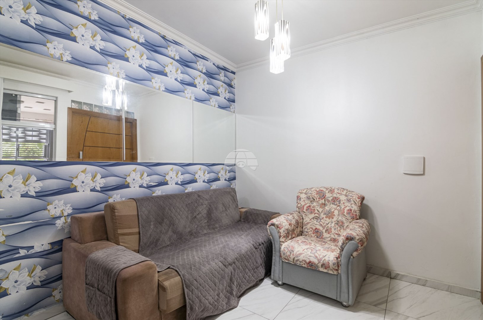 Casa à venda em Sítio Cercado, Curitiba — Outrasul Imobiliária