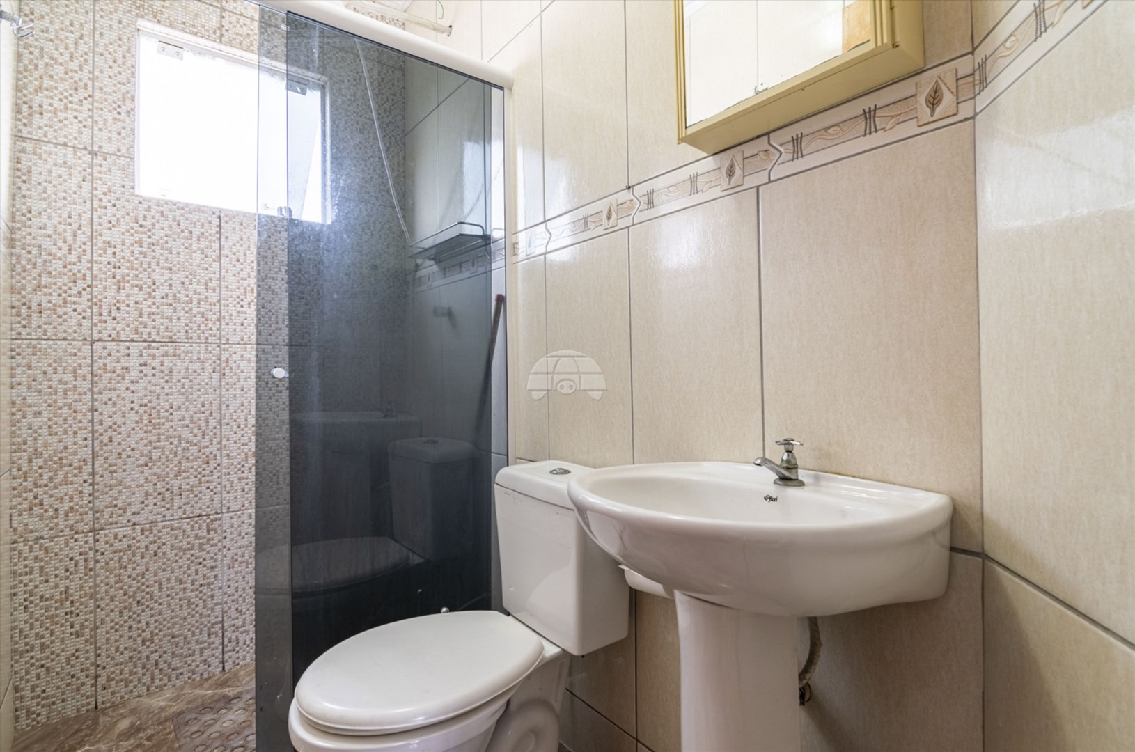 Casa à venda em Sítio Cercado, Curitiba — Outrasul Imobiliária
