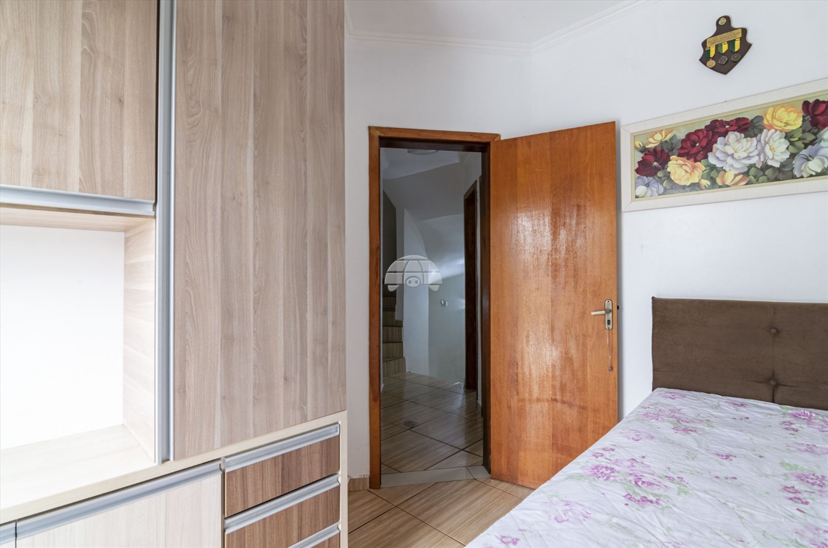 Casa à venda em Sítio Cercado, Curitiba — Outrasul Imobiliária