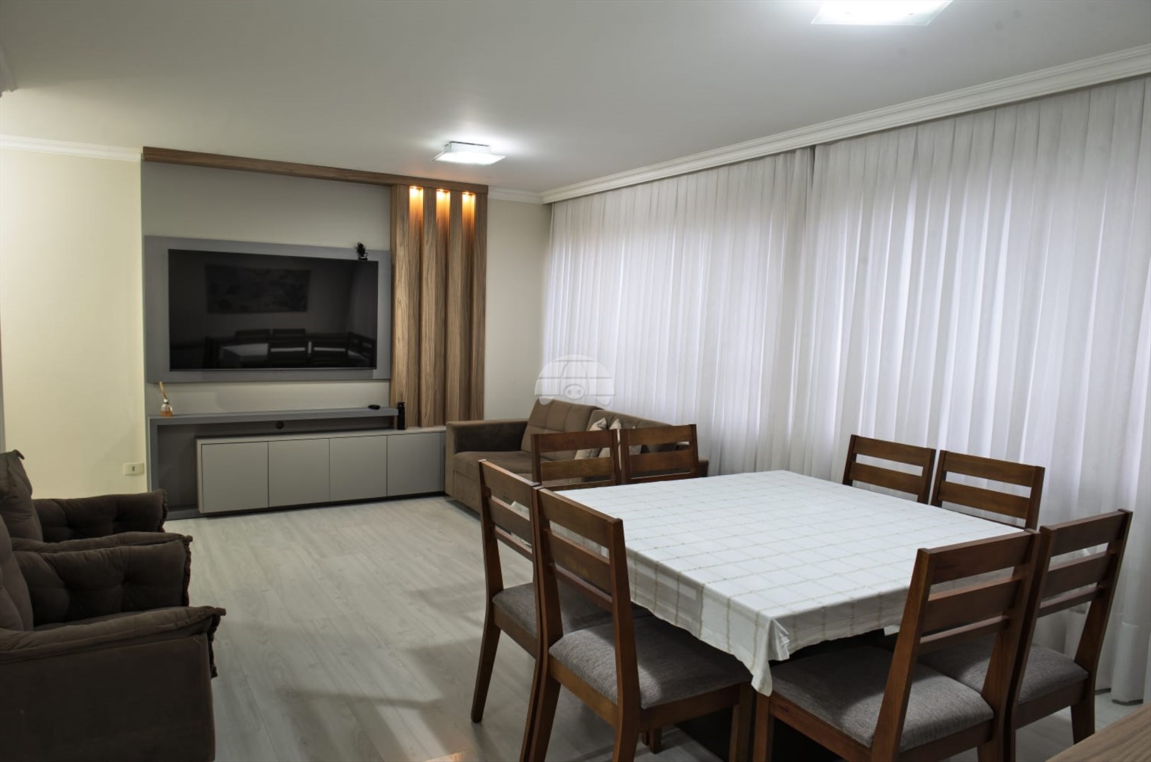 Apartamento para alugar em Água Verde, Curitiba — Portal Chave Fácil