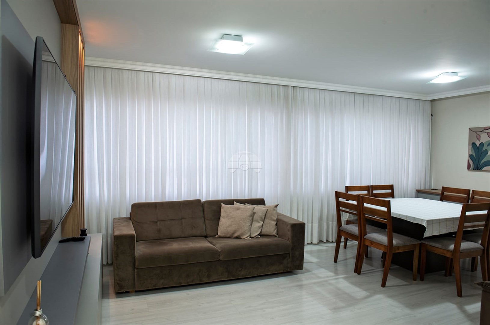 Apartamento para alugar em Água Verde, Curitiba — Portal Chave Fácil
