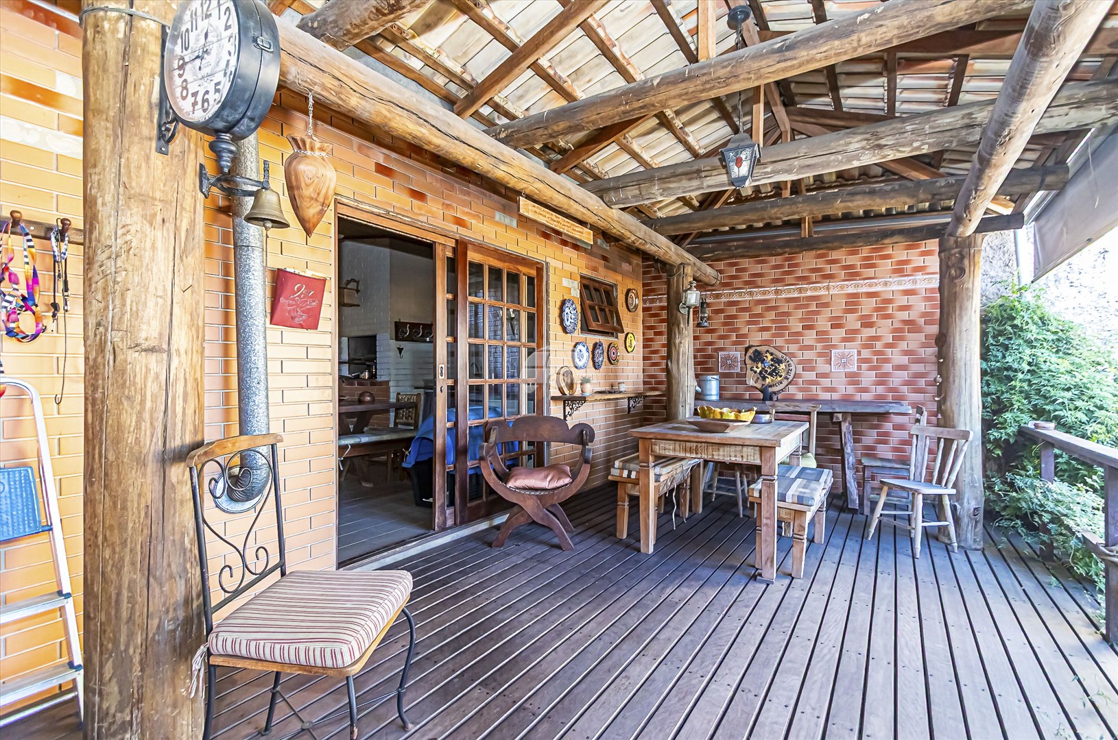 Casa à venda em Jardim Botânico, Curitiba — Imobiliária Cilar