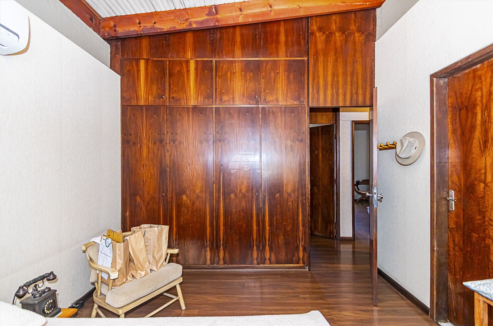 Casa à venda em Jardim Botânico, Curitiba — Imobiliária Cilar