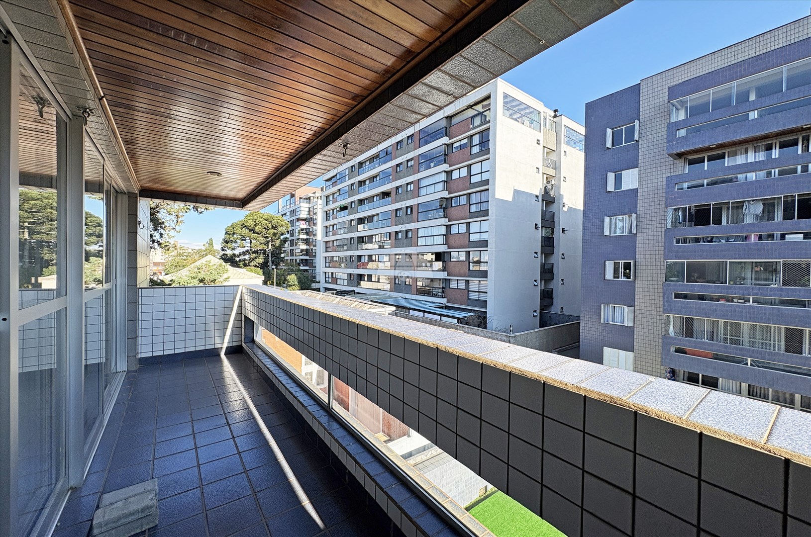 Apartamento para alugar em Bacacheri, Curitiba — Portal Chave Fácil