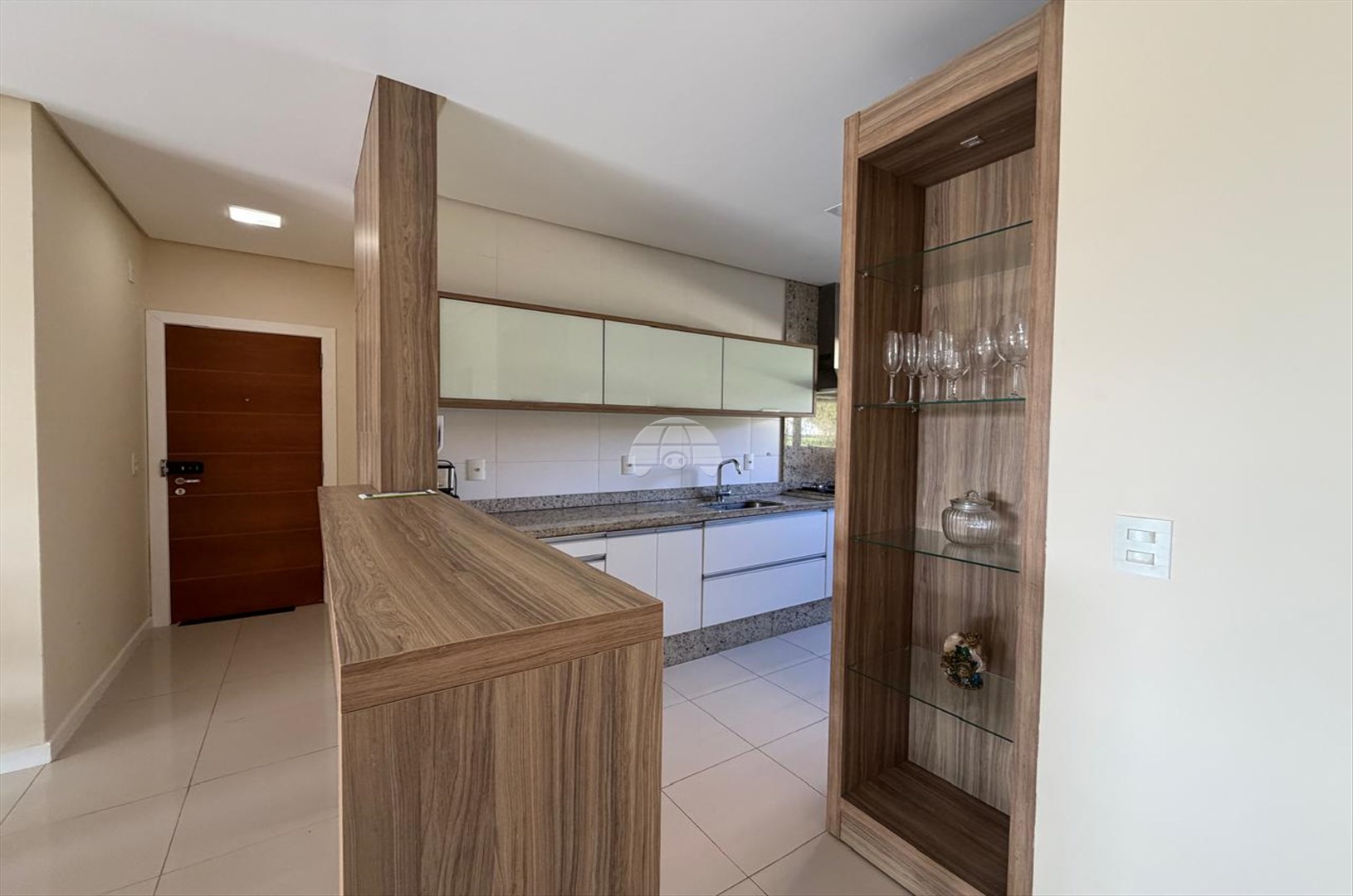 Apartamento à venda em Ingleses Do Rio Vermelho, Florianópolis — Portal Chave Fácil