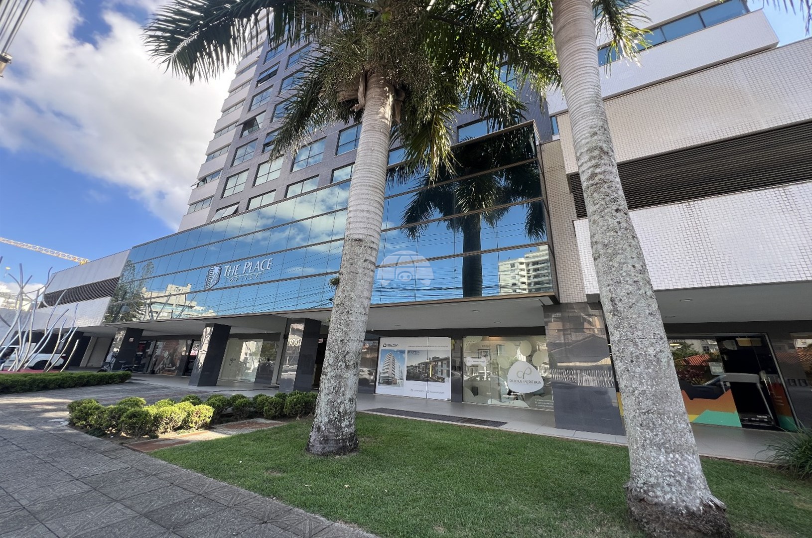 Sala/Conjunto Comercial à venda em Trindade, Florianópolis — Portal Chave Fácil