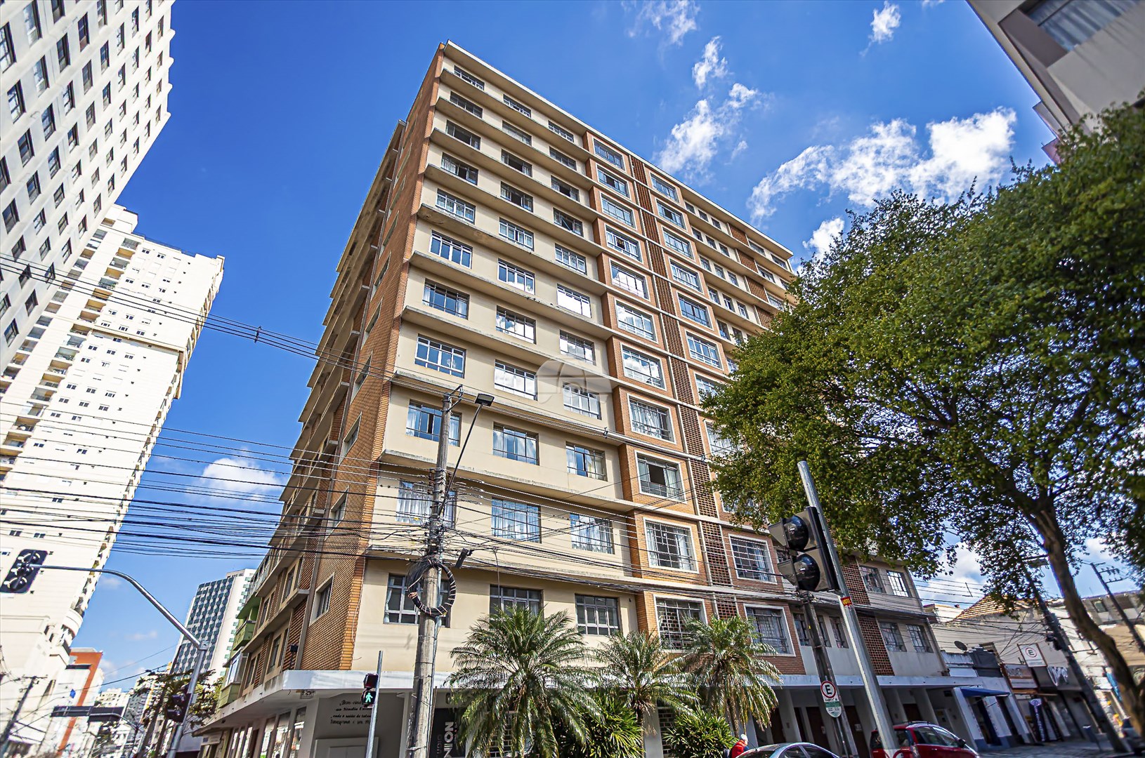 Apartamento à venda em Centro, Curitiba — Portal Chave Fácil