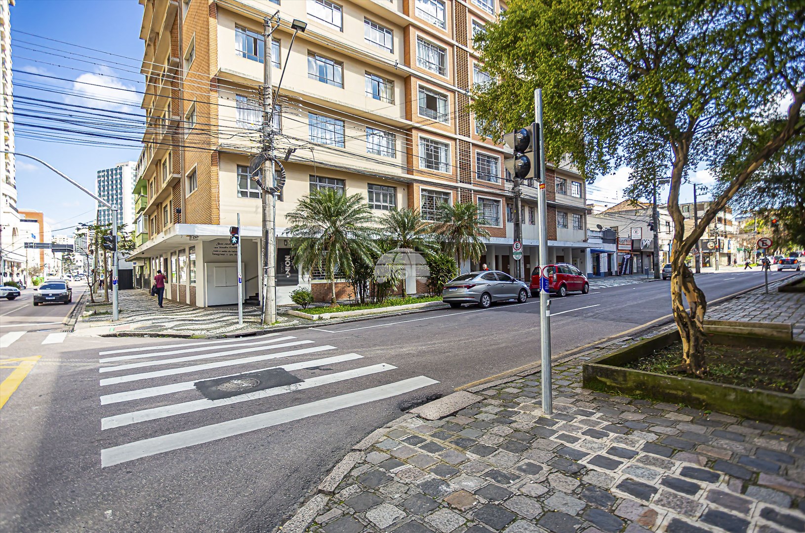 Apartamento à venda em Centro, Curitiba — Portal Chave Fácil