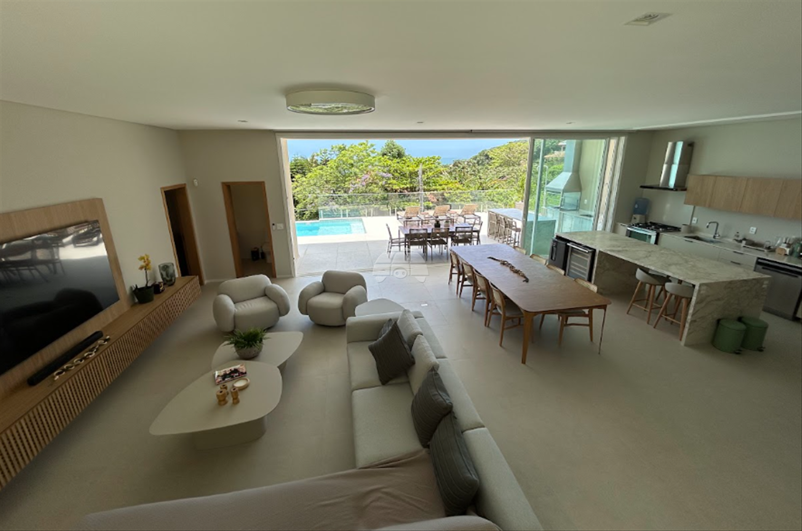 Casa Residencial para Venda no Bairro Praia Brava ref. 229301 (9 / 10)