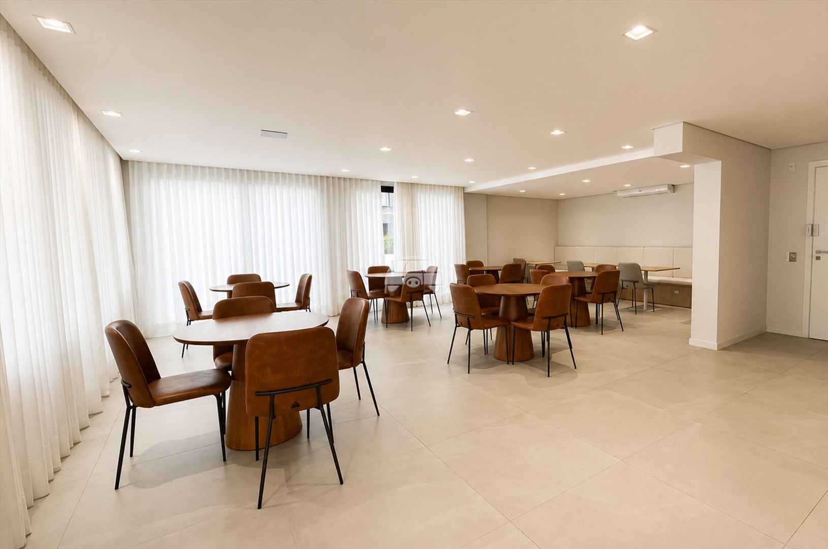 Apartamento à venda em Santo Antônio, Joinville — Portal Chave Fácil