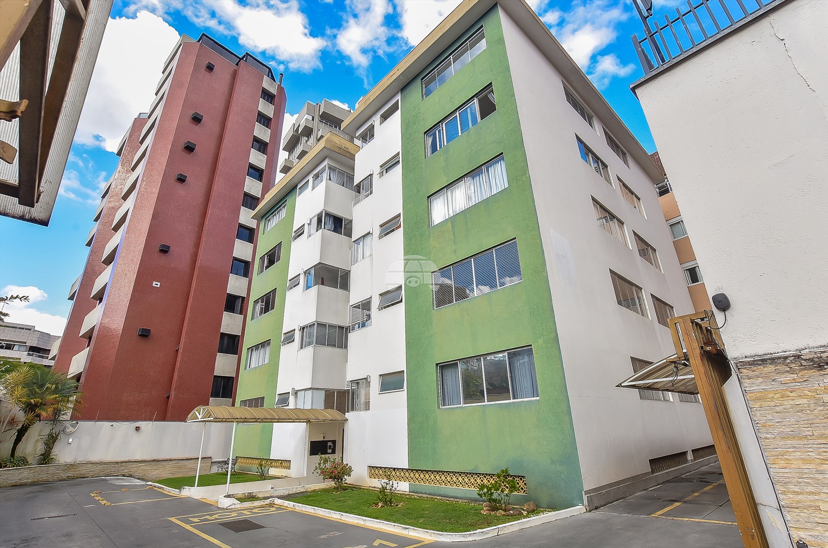 Apartamento à venda em Batel, Curitiba — Portal Chave Fácil