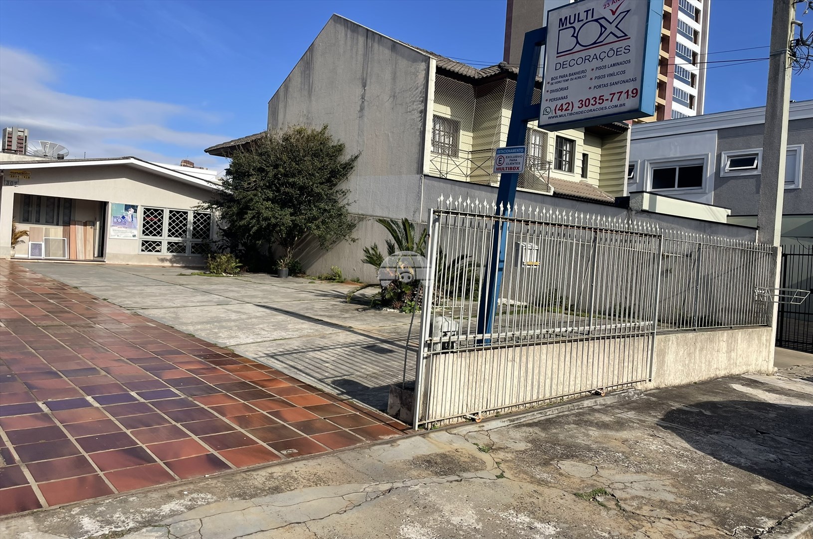 Casa à venda em Centro, Guarapuava — Portal Chave Fácil