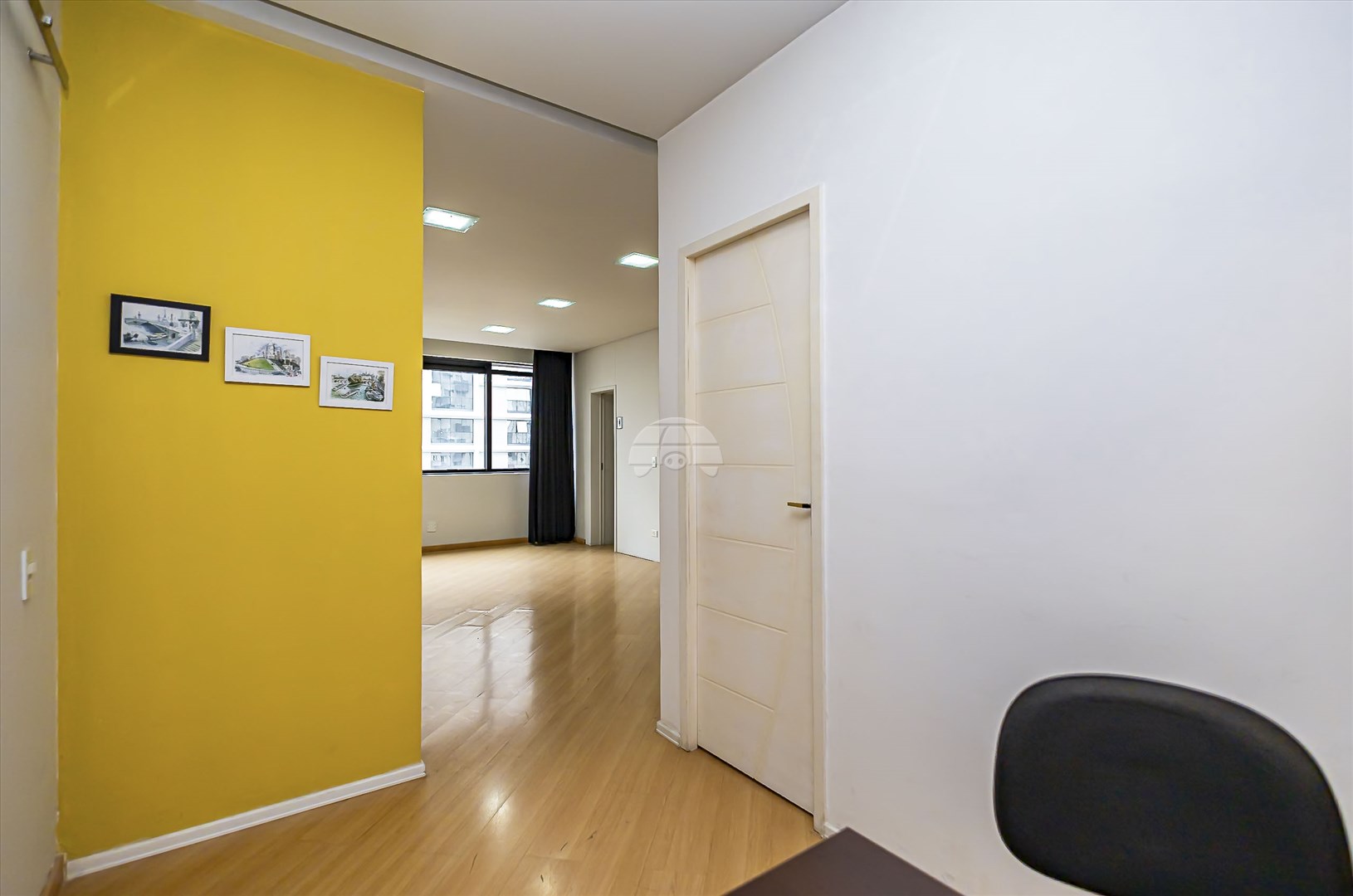 Sala/Conjunto Comercial à venda em Rebouças, Curitiba — Portal Chave Fácil