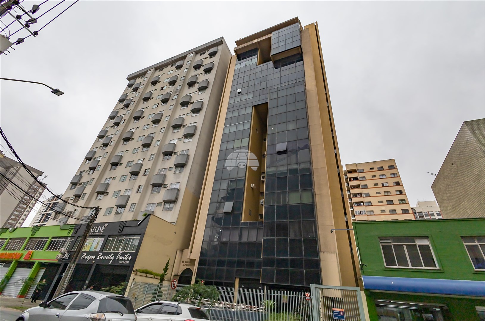 Sala/Conjunto Comercial à venda em Rebouças, Curitiba — Portal Chave Fácil