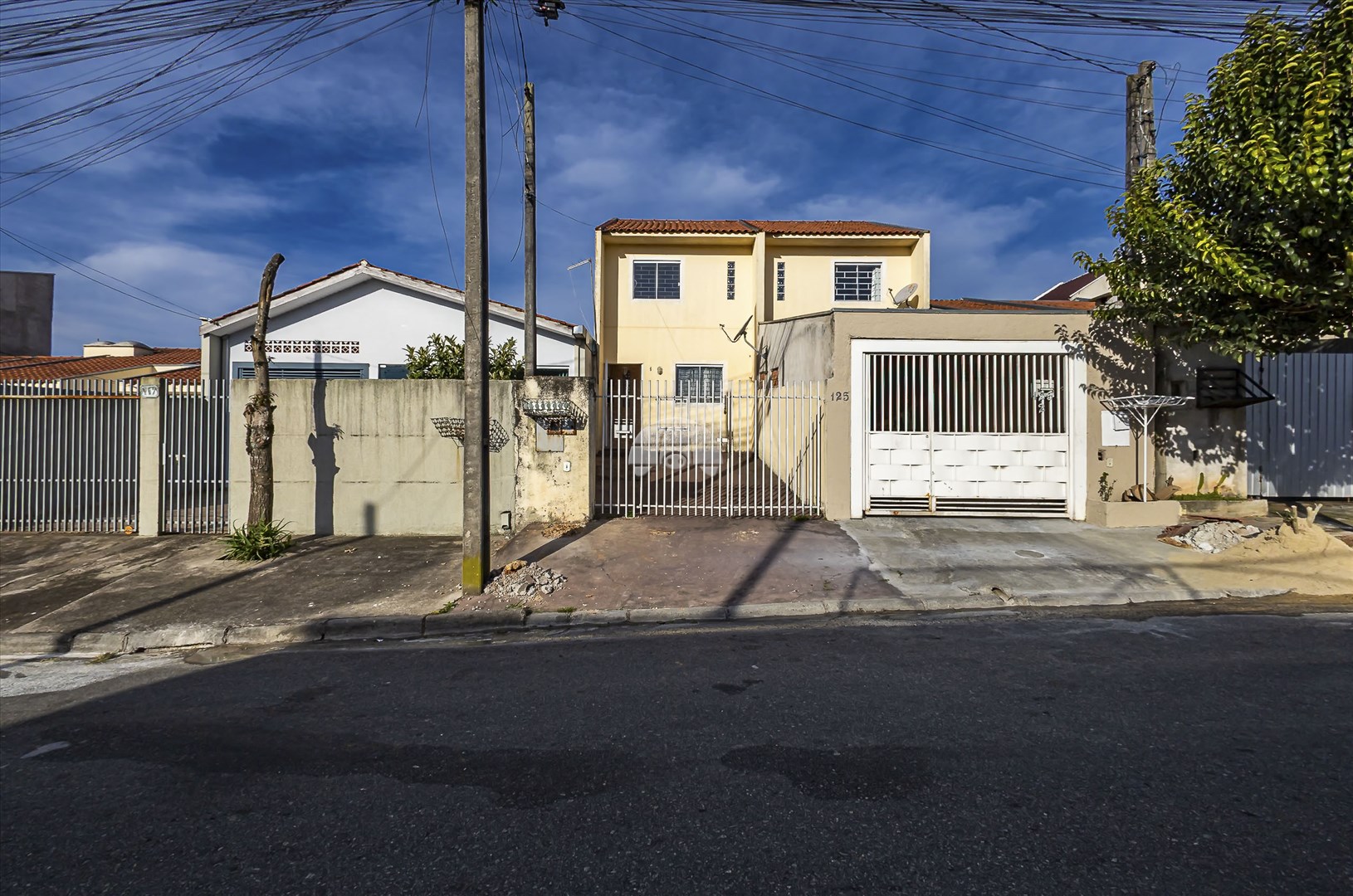 Casa à venda em Campo De Santana, Curitiba — Portal Chave Fácil