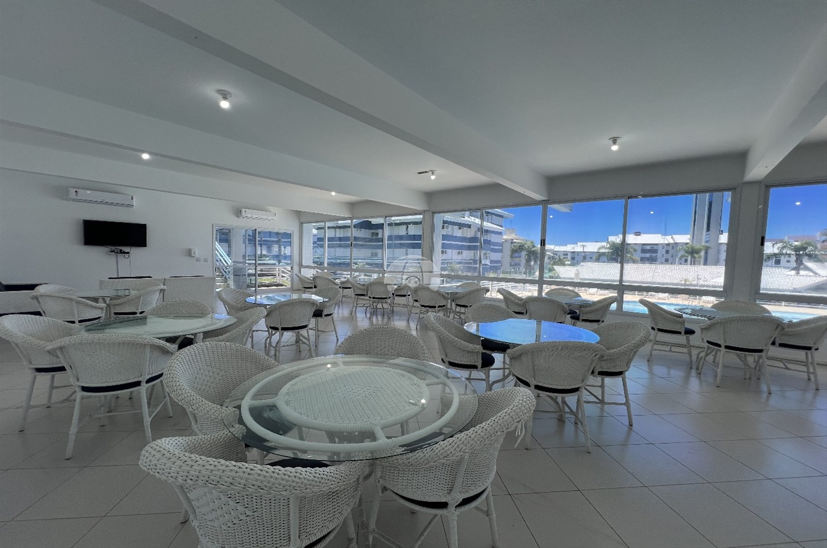 Apartamento à venda em Praia Brava, Florianópolis — Portal Chave Fácil