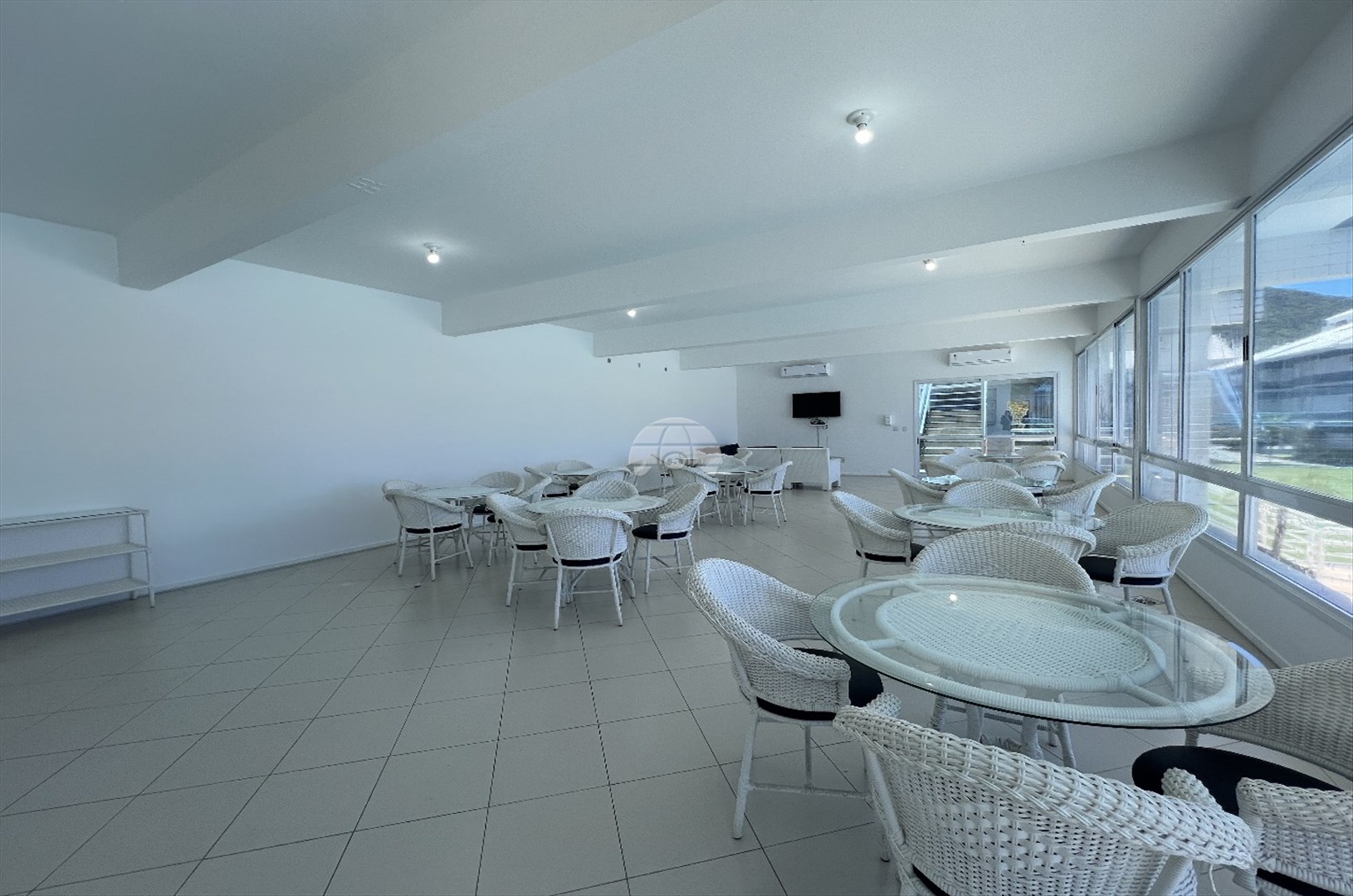 Apartamento à venda em Praia Brava, Florianópolis — Portal Chave Fácil
