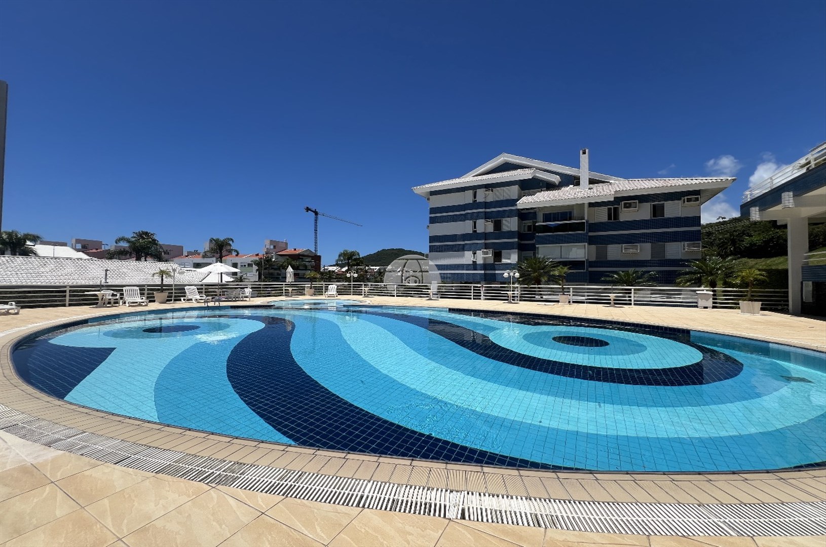 Apartamento à venda em Praia Brava, Florianópolis — Portal Chave Fácil
