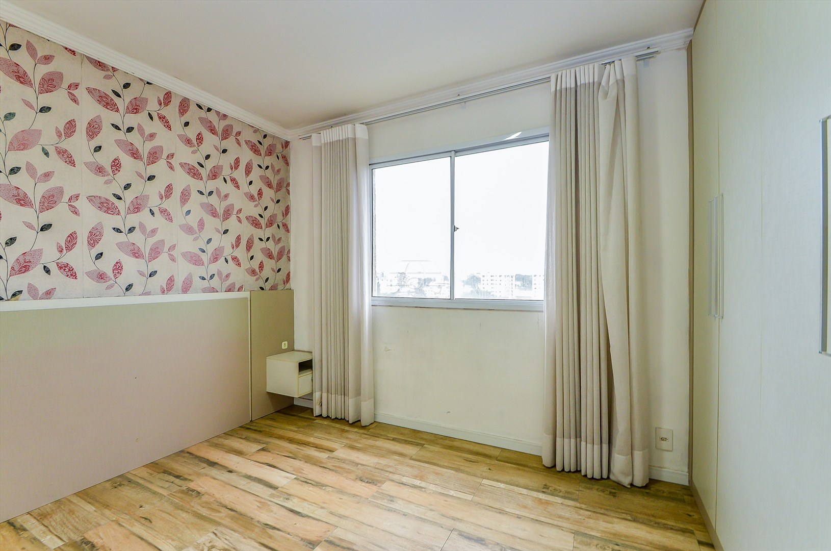 Apartamento à venda em Boa Vista, Curitiba — MAFI ADMINISTRADORA DE IMOVEIS LTDA