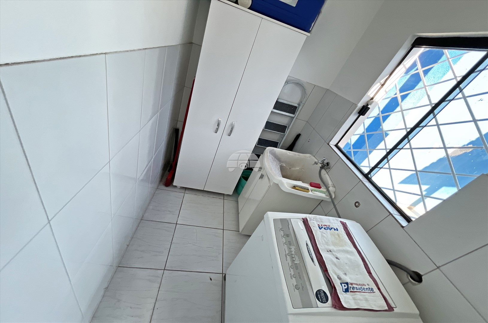 Sobrado Residencial para Locação no Bairro Sítio Cercado ref. 109222 (10 / 10)