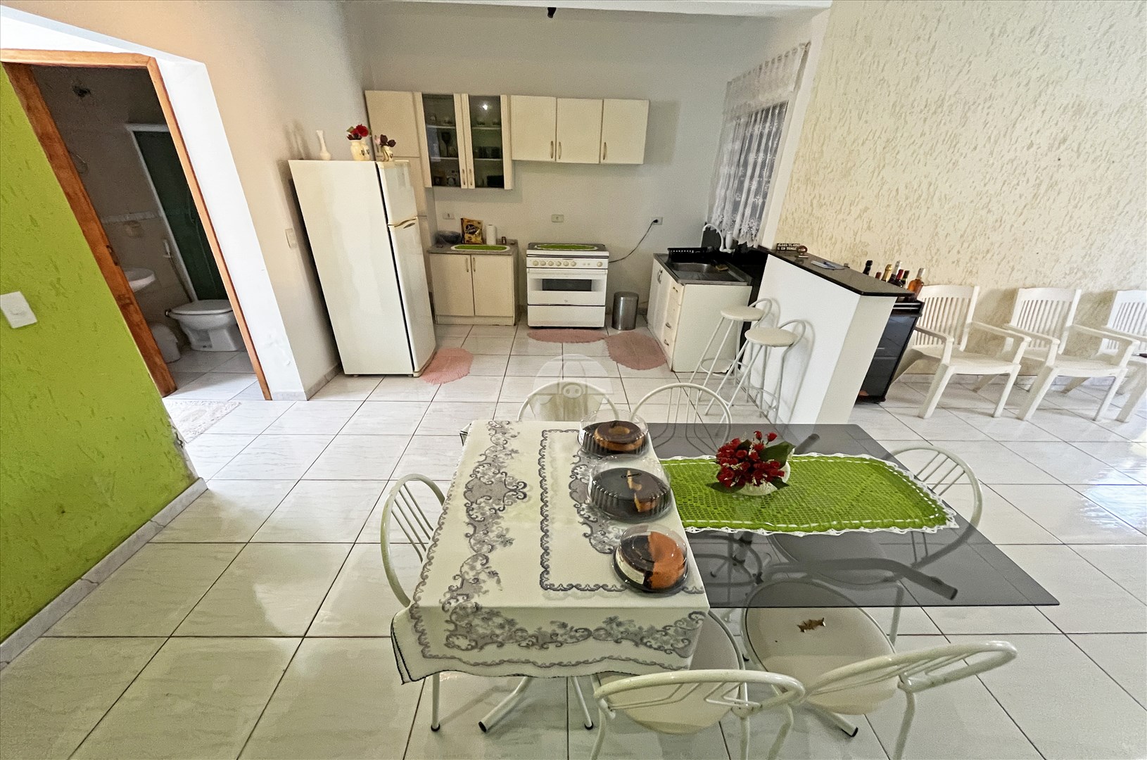 Casa para alugar em Sítio Cercado, Curitiba — Portal Chave Fácil