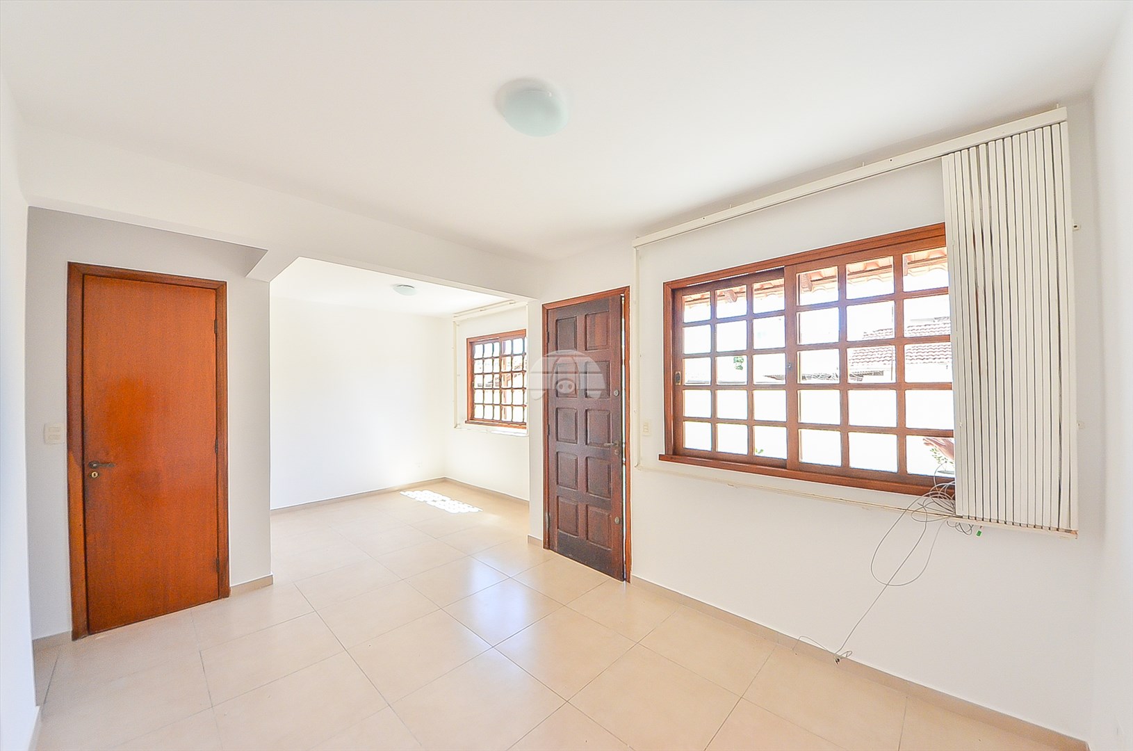 Casa à venda em Uberaba, Curitiba — Portal Chave Fácil