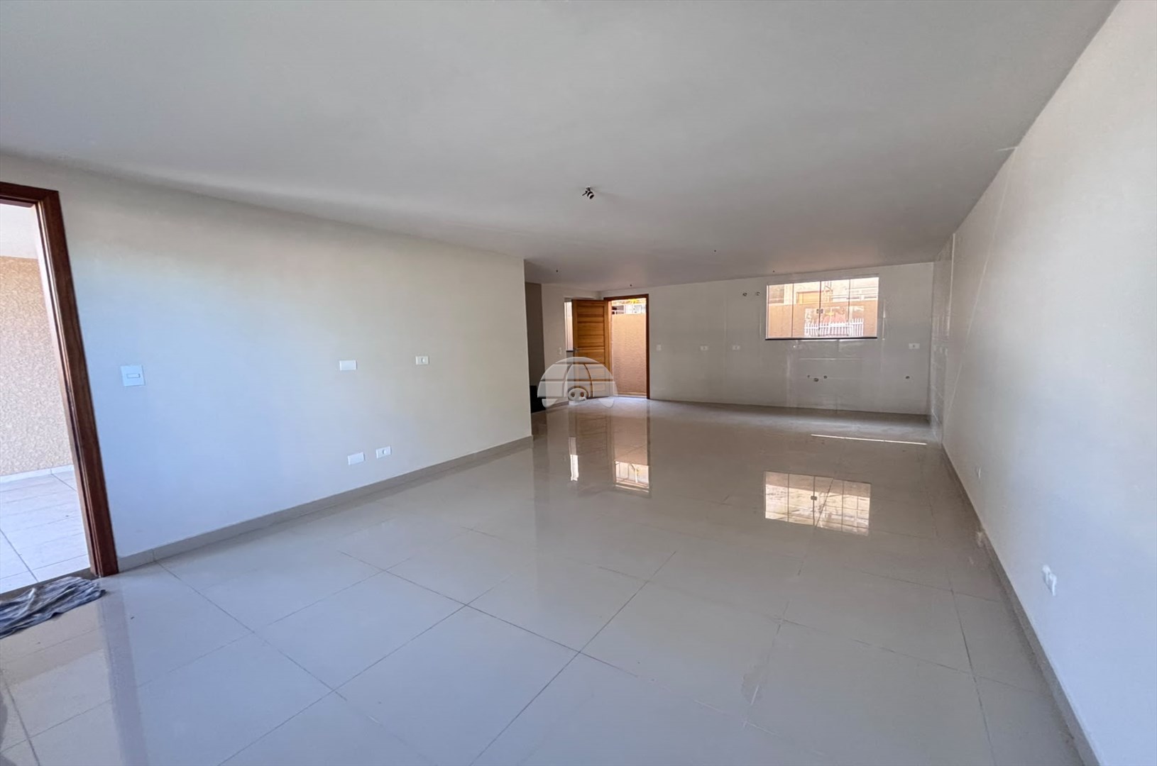 Casa à venda em Abranches, Curitiba — Portal Chave Fácil