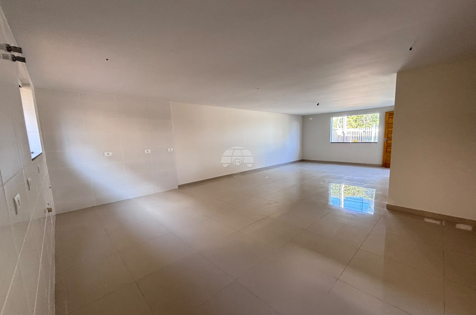 Casa à venda em Abranches, Curitiba — Kondor Imóveis: Imobiliária em Curitiba | Uma imobiliária pra você