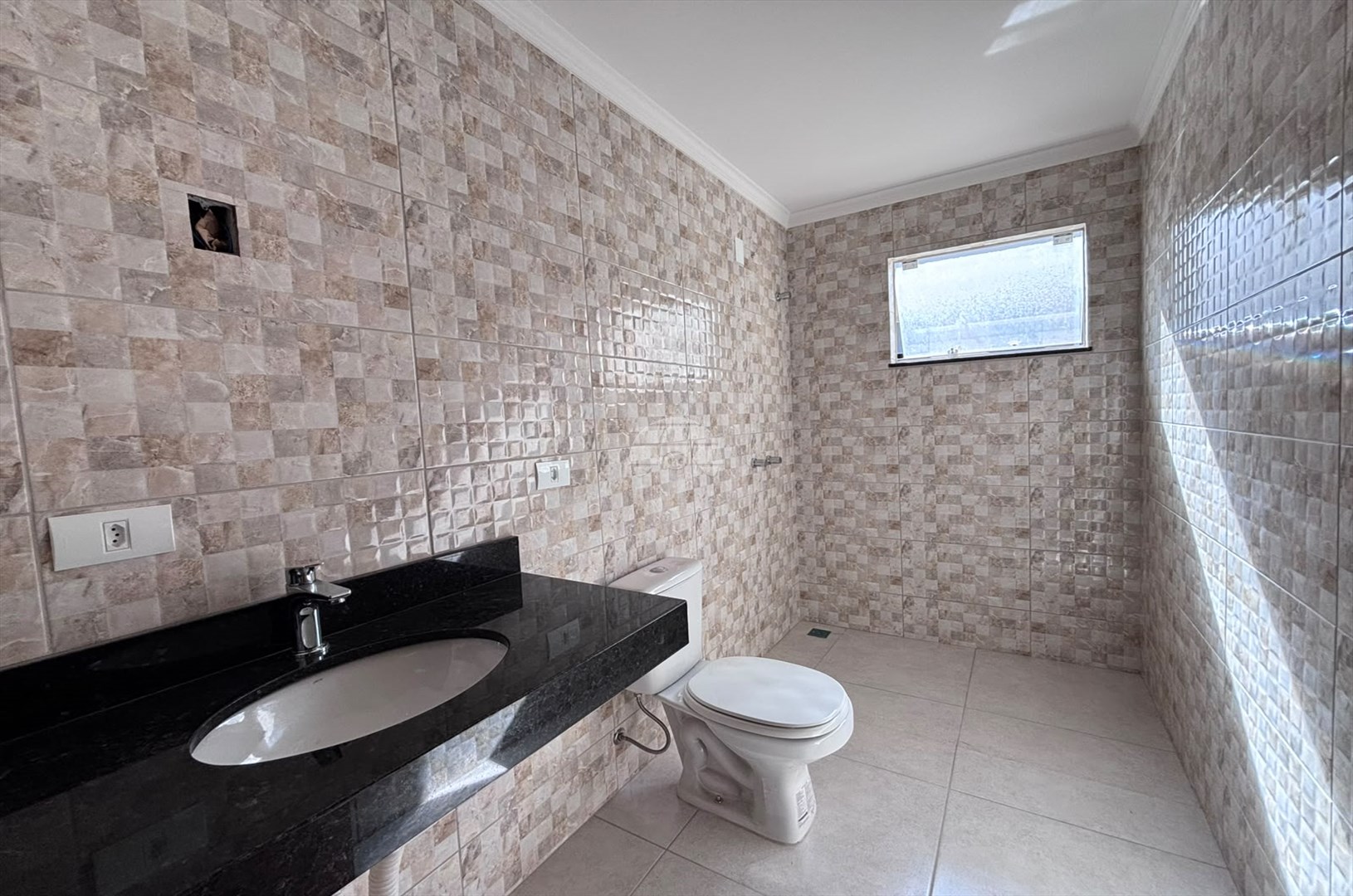 Casa à venda em Abranches, Curitiba — Portal Chave Fácil