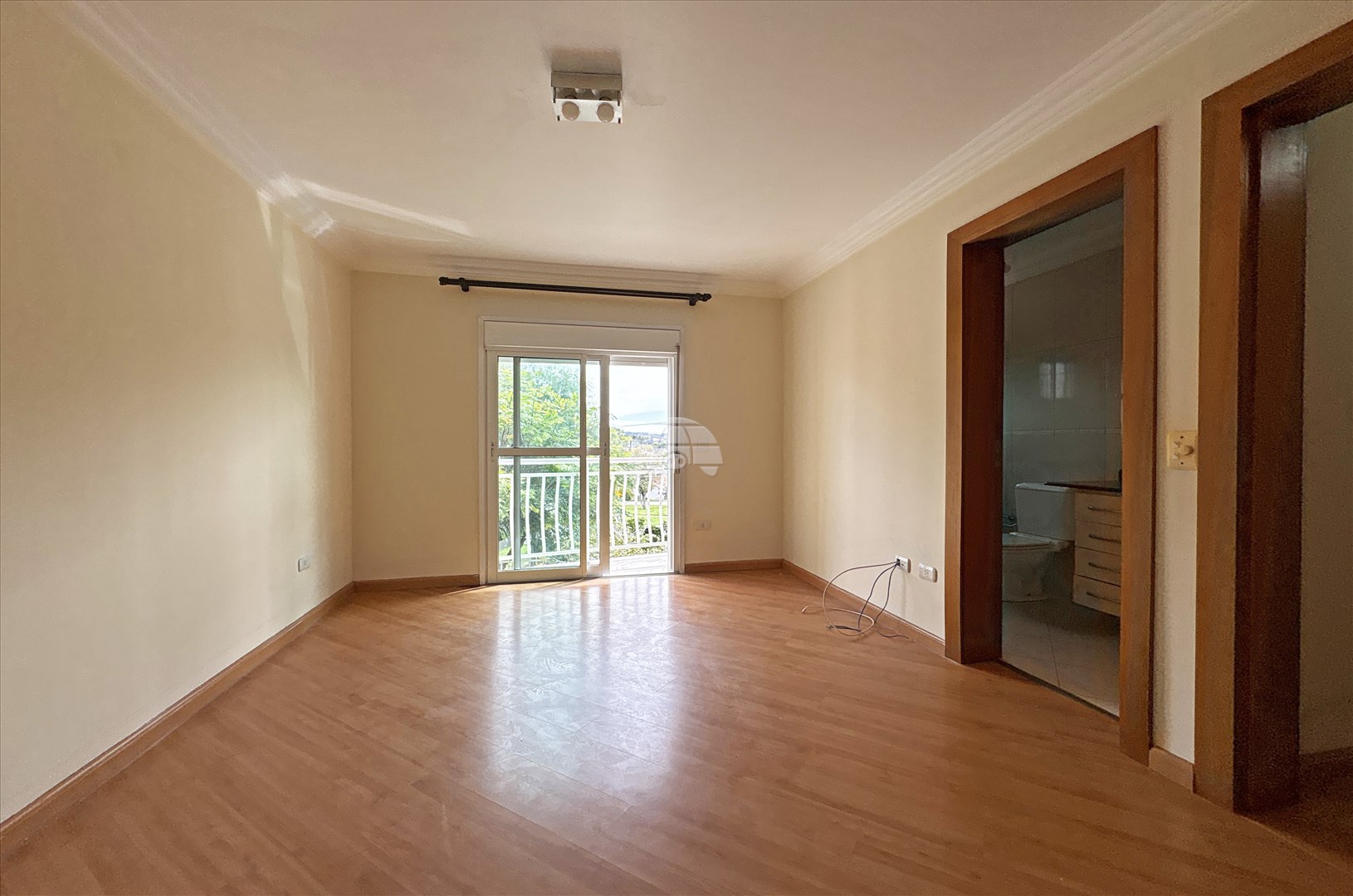 Casa para alugar em Boa Vista, Curitiba — MAFI ADMINISTRADORA DE IMOVEIS LTDA