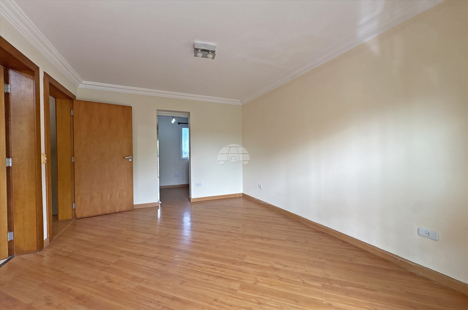 Casa para alugar em Boa Vista, Curitiba — MAFI ADMINISTRADORA DE IMOVEIS LTDA
