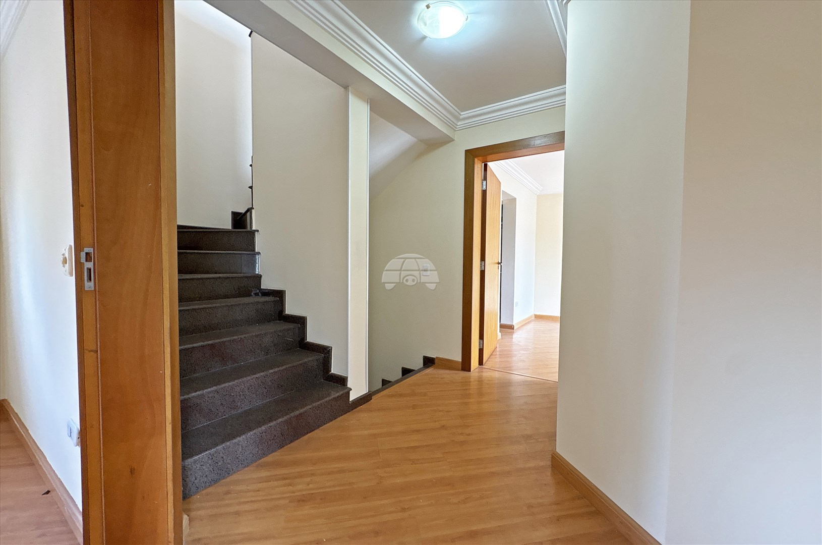 Casa para alugar em Boa Vista, Curitiba — MAFI ADMINISTRADORA DE IMOVEIS LTDA