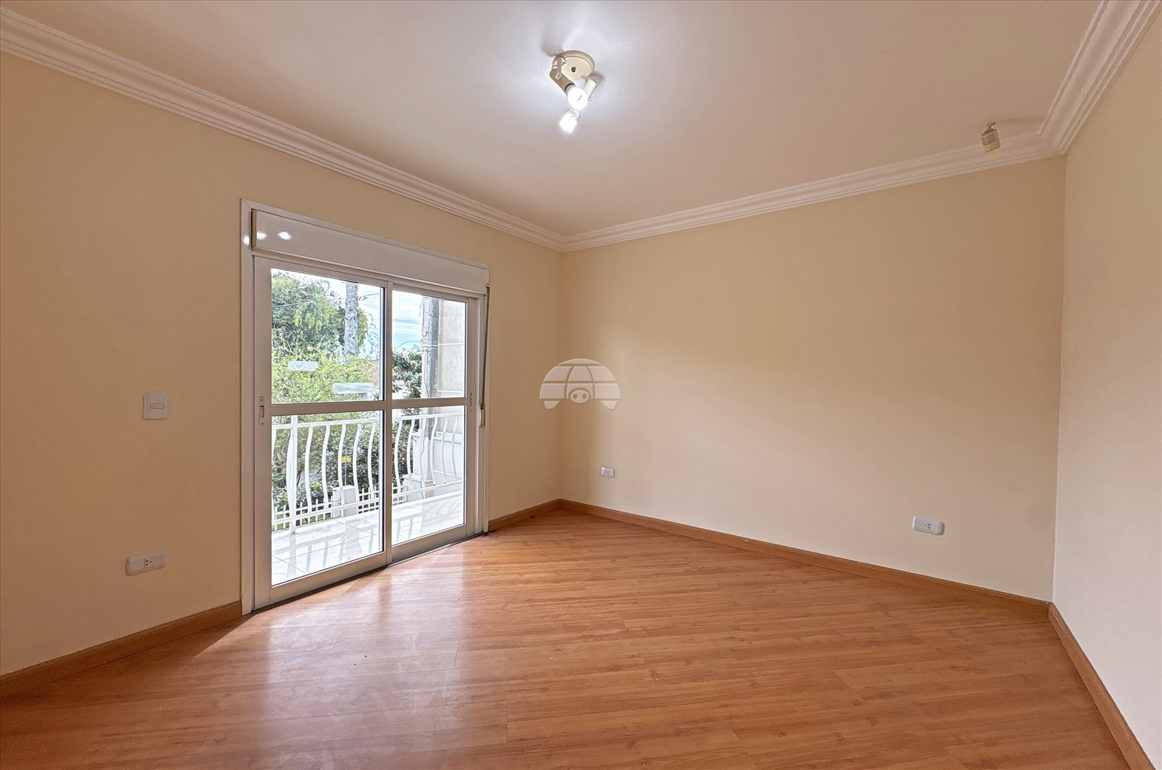 Casa para alugar em Boa Vista, Curitiba — MAFI ADMINISTRADORA DE IMOVEIS LTDA