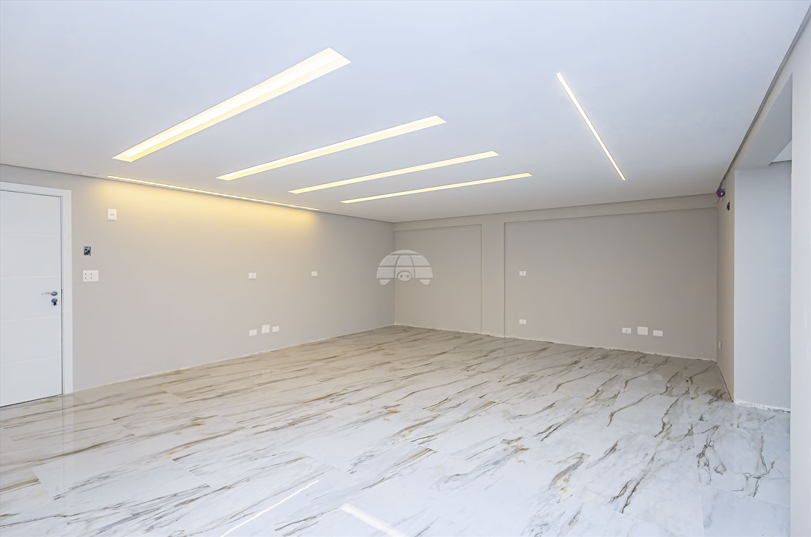Apartamento Residencial para Venda no Bairro Água Verde ref. 228746 (1 / 10)