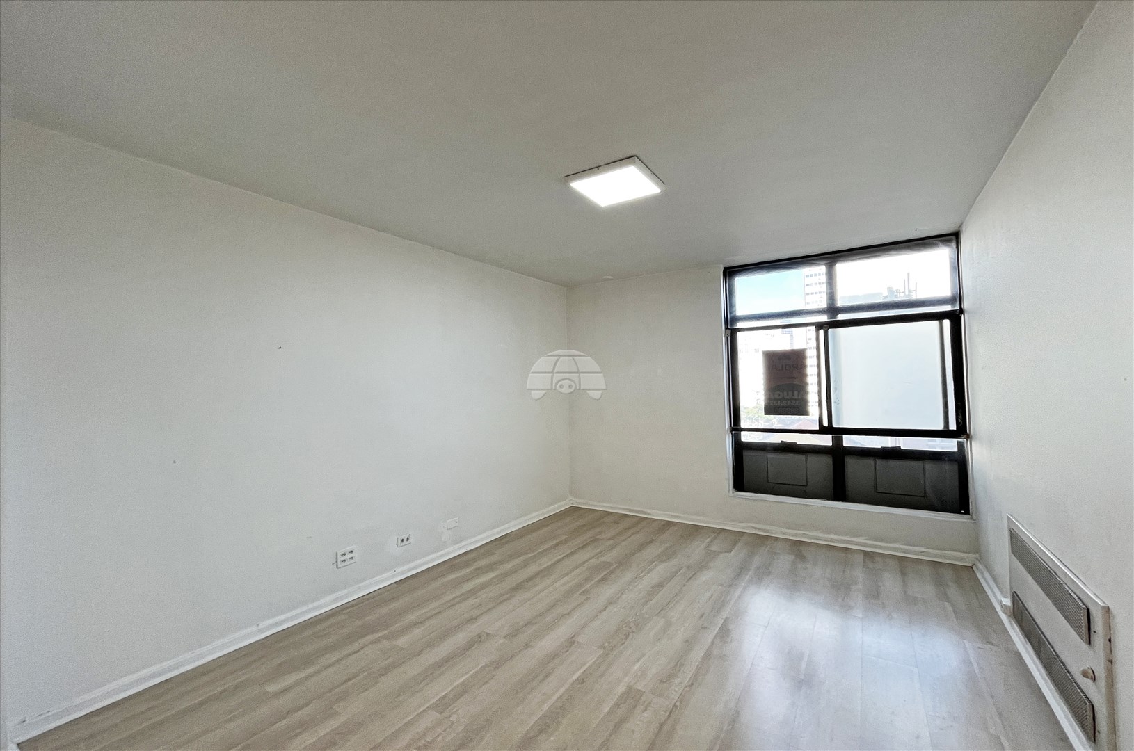 Sala Comercial para Locação no Bairro Centro ref. 109225 (3 / 10)