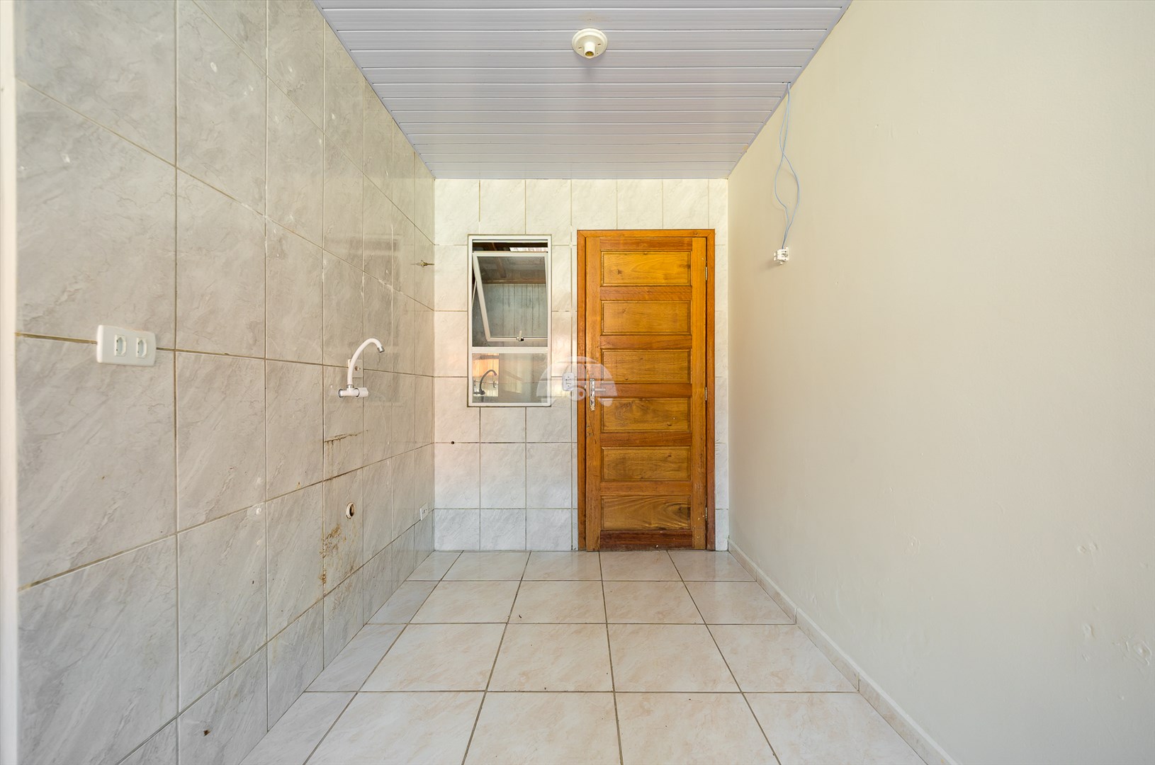 Casa à venda em Estados, Fazenda Rio Grande — Portal Chave Fácil