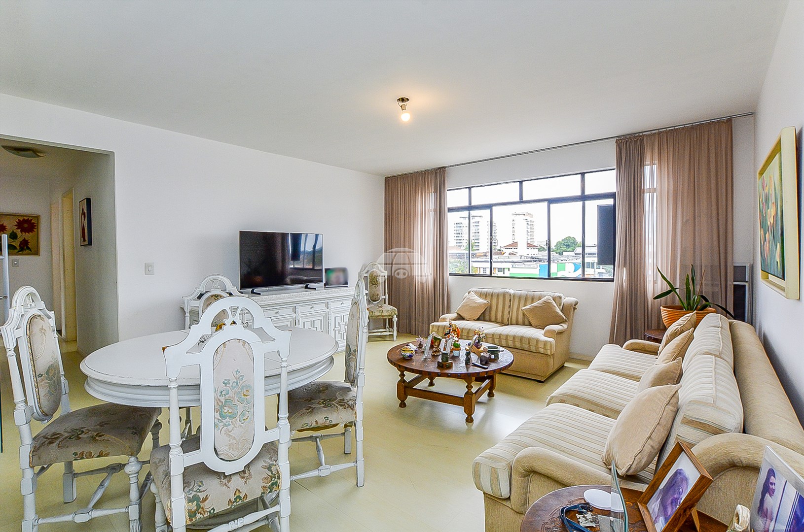 Apartamento à venda em Novo Mundo, Curitiba — Portal Chave Fácil