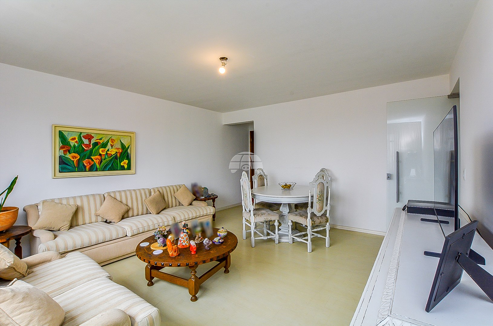 Apartamento à venda em Novo Mundo, Curitiba — Portal Chave Fácil