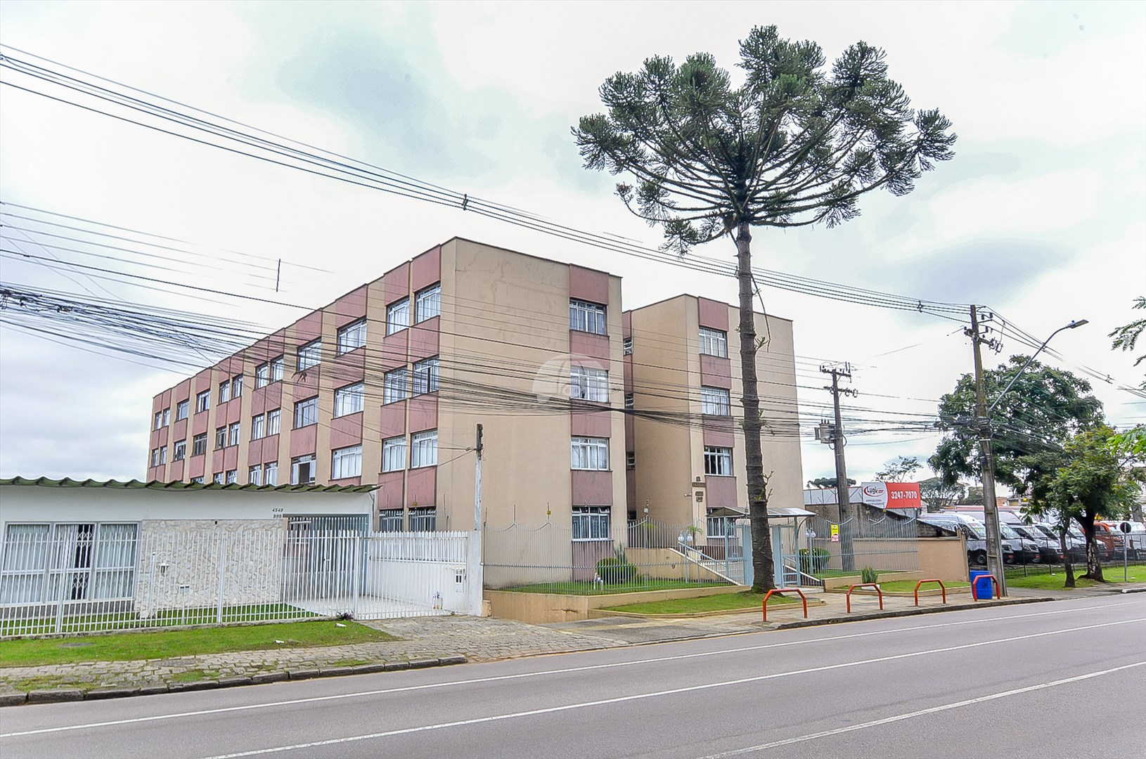Apartamento à venda em Novo Mundo, Curitiba — Portal Chave Fácil