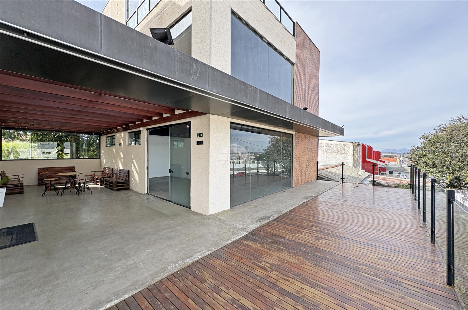 Sala/Conjunto Comercial para alugar em Centro, Pinhais — Portal Chave Fácil