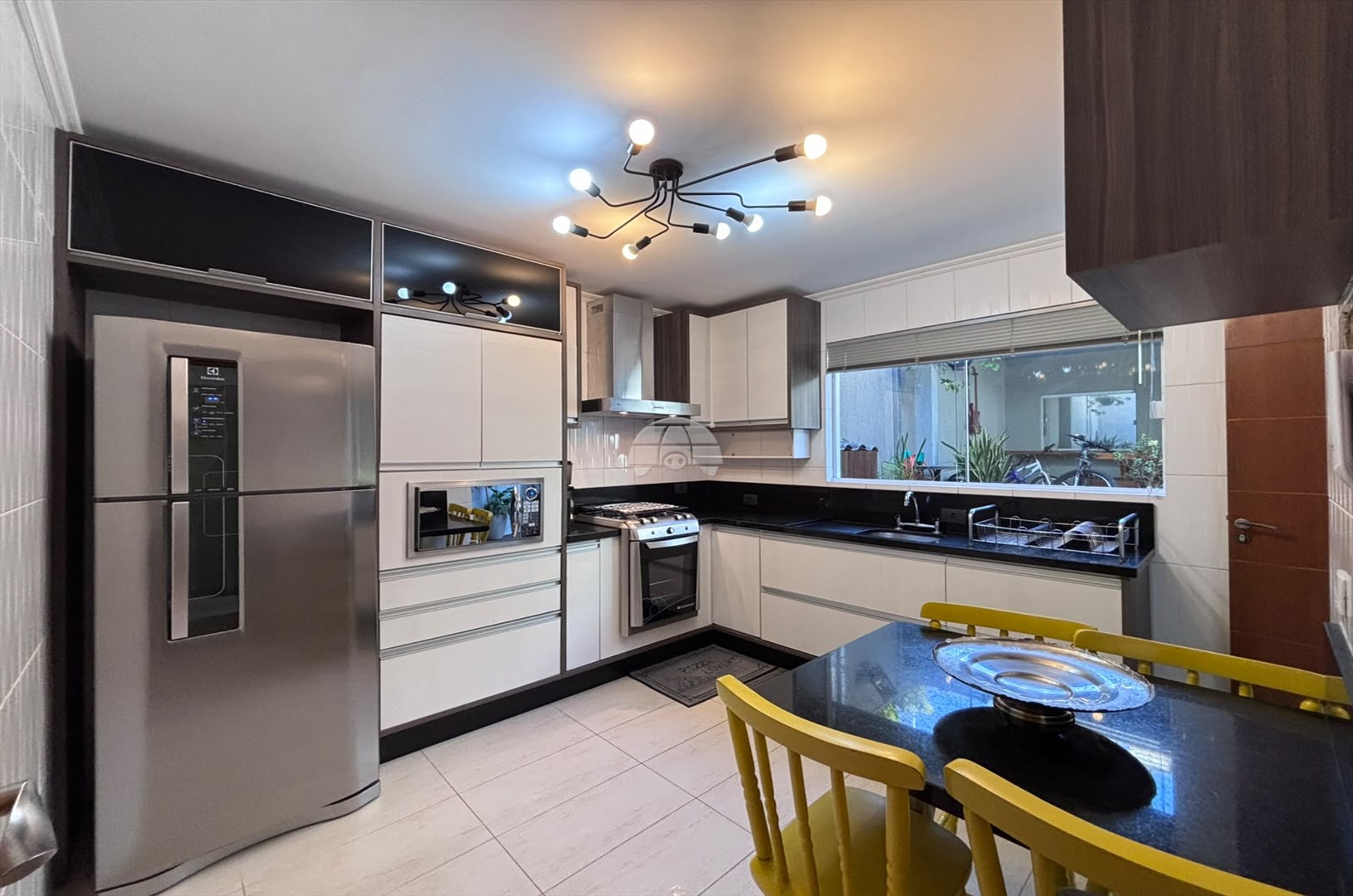 Sobrado Residencial para Venda no Bairro Abranches ref. 229417 (10 / 10)