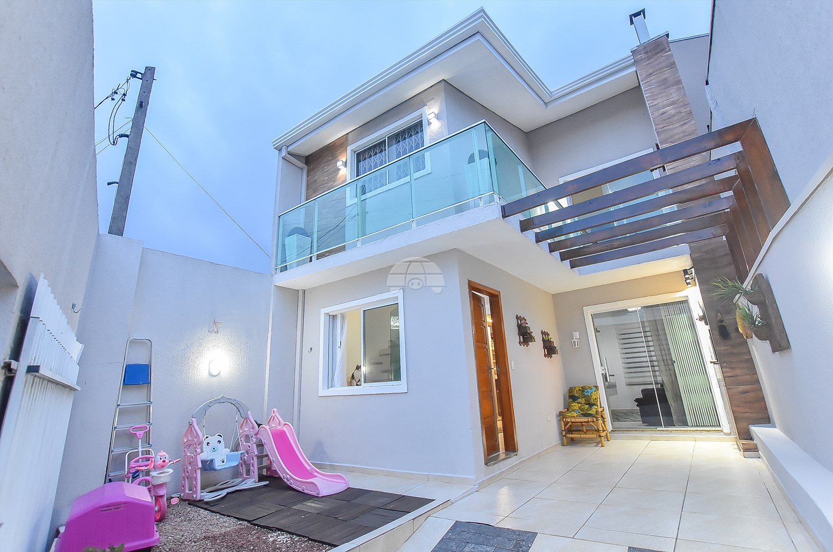 Casa à venda em Alto Boqueirão, Curitiba — Portal Chave Fácil