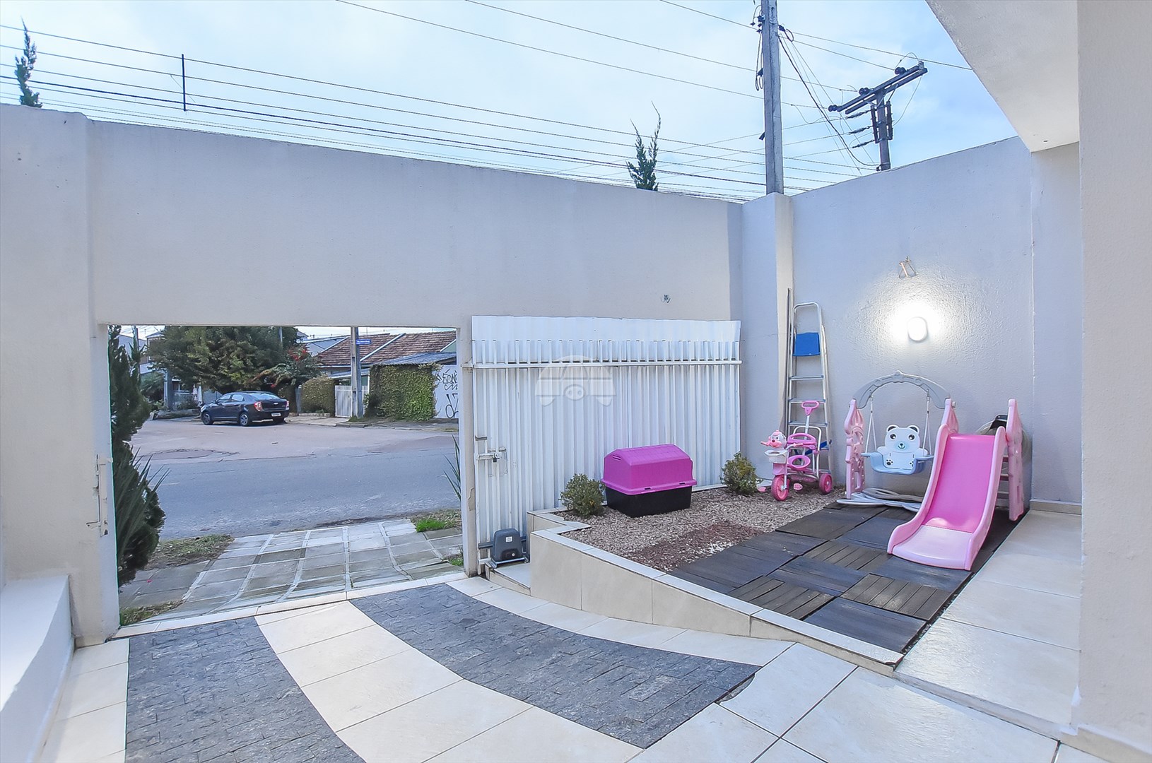 Casa à venda em Alto Boqueirão, Curitiba — Portal Chave Fácil