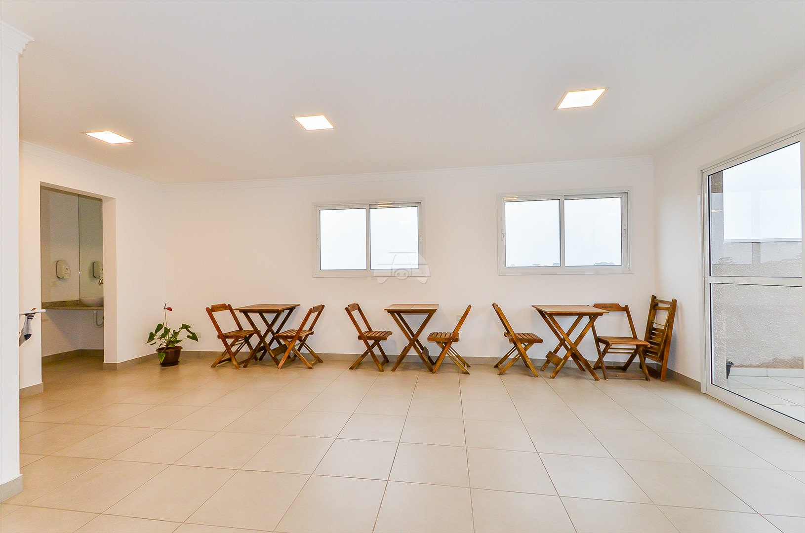 Apartamento à venda em Boa Vista, Curitiba — MAFI ADMINISTRADORA DE IMOVEIS LTDA