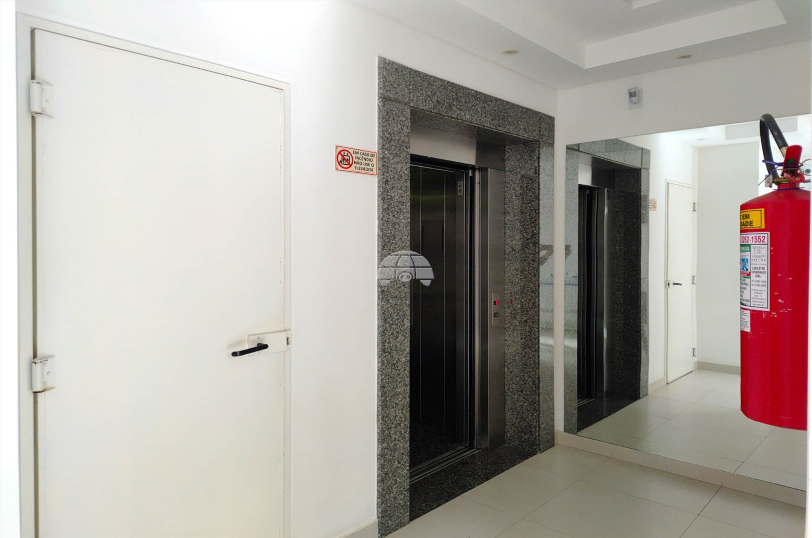 Apartamento à venda em Boa Vista, Curitiba — MAFI ADMINISTRADORA DE IMOVEIS LTDA