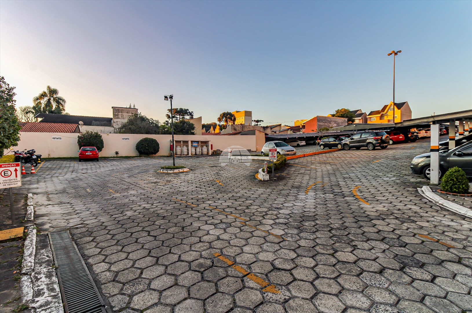 Apartamento à venda em Boa Vista, Curitiba — Portal Chave Fácil