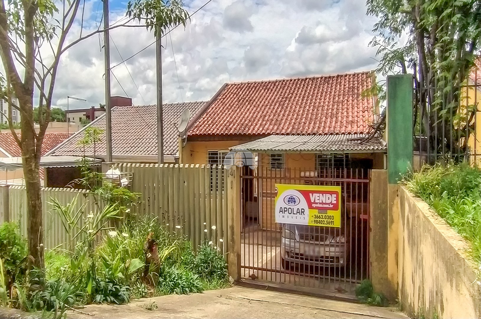 Casa à venda em São Gabriel, Colombo — Portal Chave Fácil