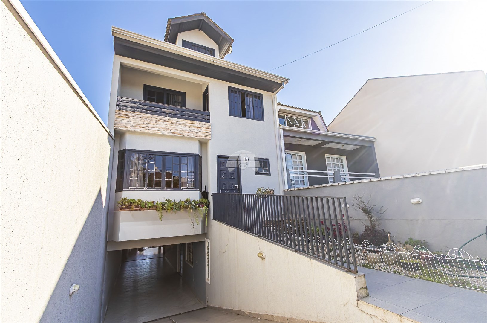 Casa à venda em Uberaba, Curitiba — Portal Chave Fácil